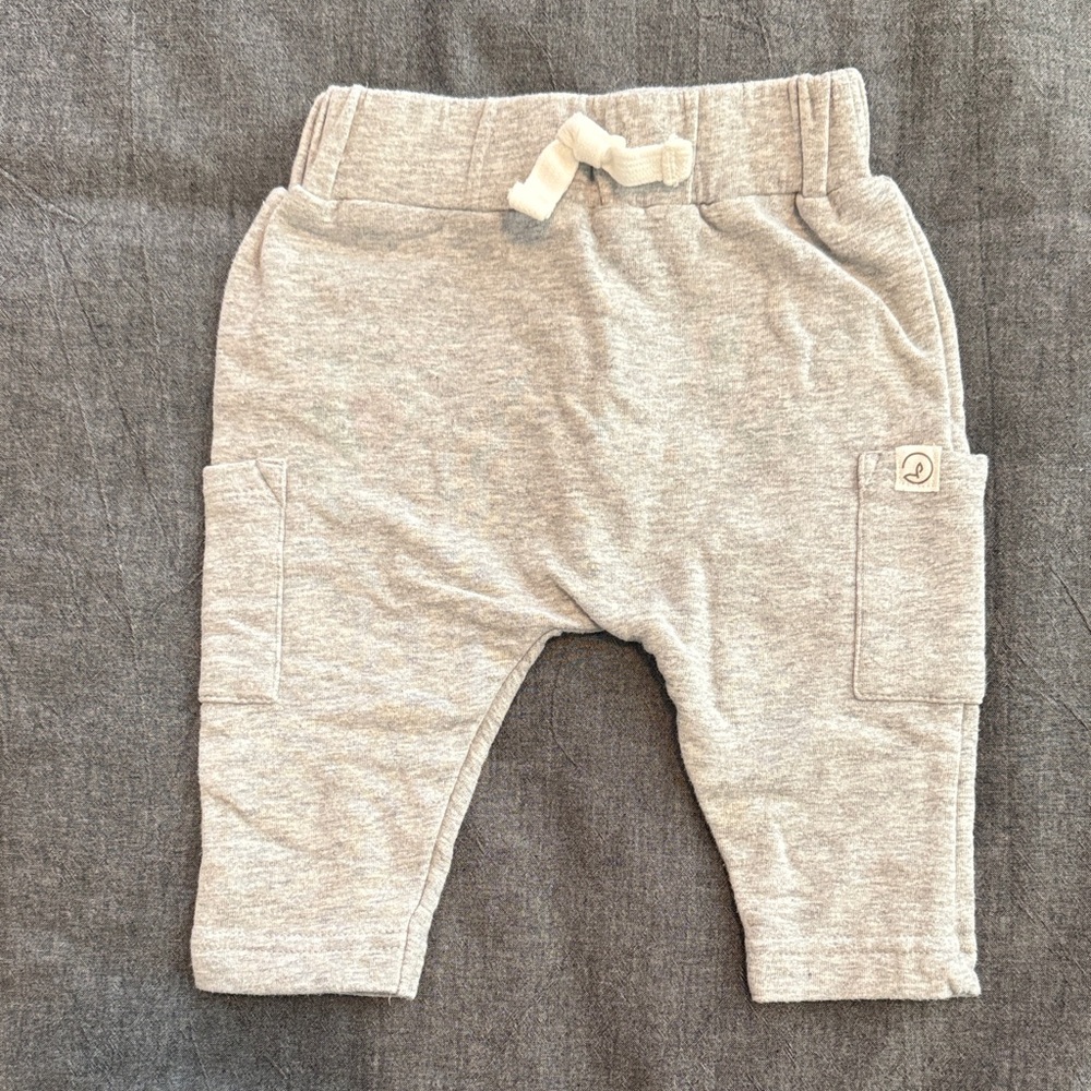 Little Planet by Carter’s baby joggers - heather gray